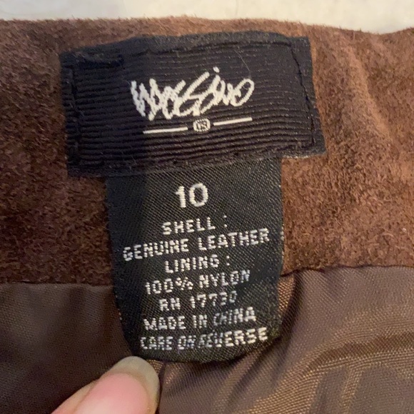 Mossimo - Picture 2 of 3